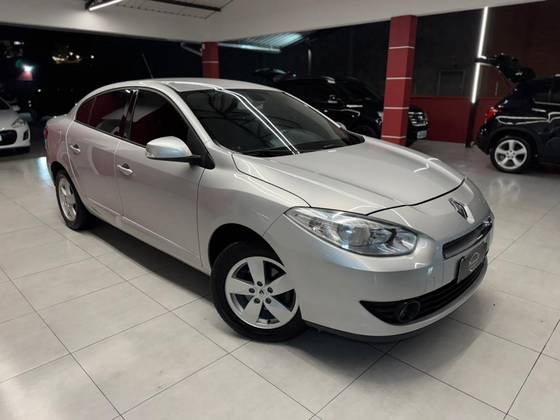 RENAULT FLUENCE 2.0 DYNAMIQUE 16V FLEX 4P MANUAL